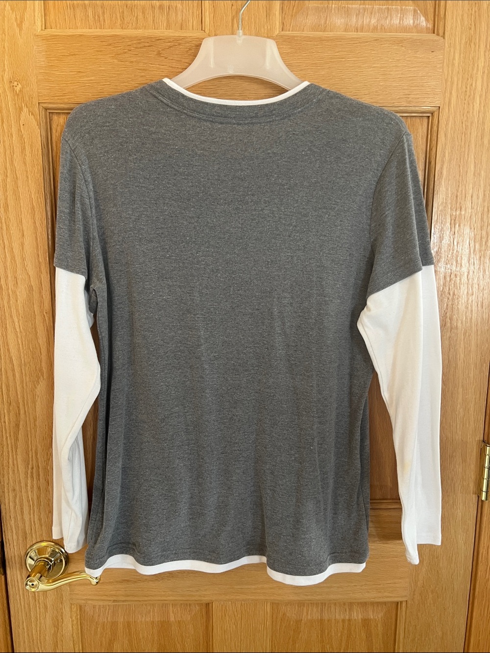 made for life - Two-Tone Long Sleeve Tee in Gray and White XL - Picture 2 of 14